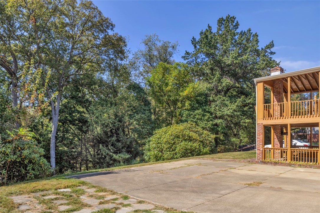 529 Greenspire Ct