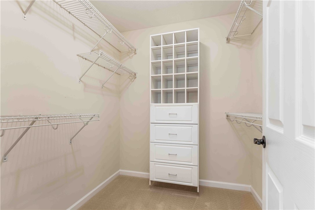 2041 Twickerham Lane
