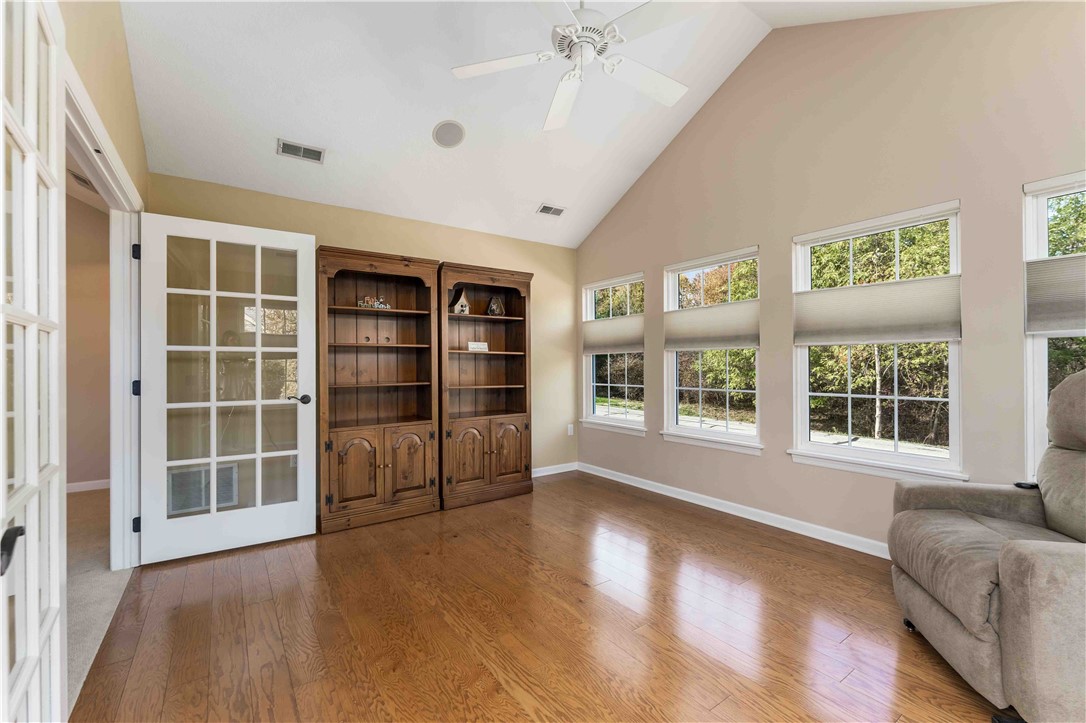 2041 Twickerham Lane
