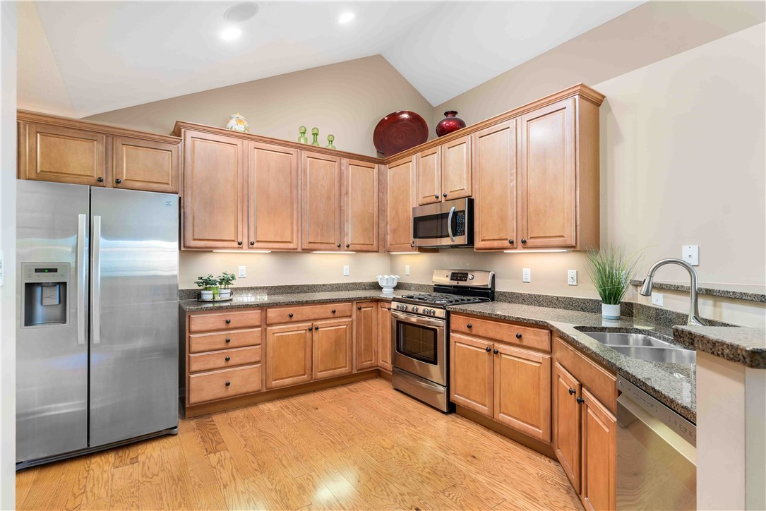 2041 Twickerham Lane