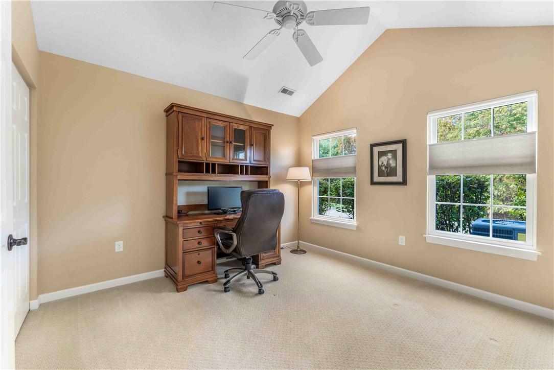 2041 Twickerham Lane