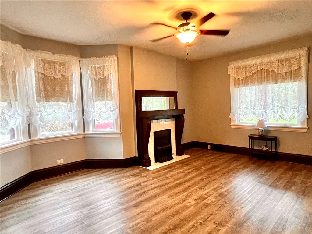 1299 Old State Rd