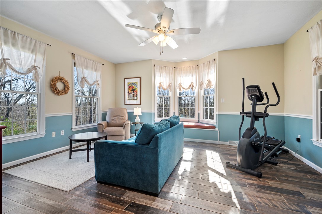 359 Ritter Rd