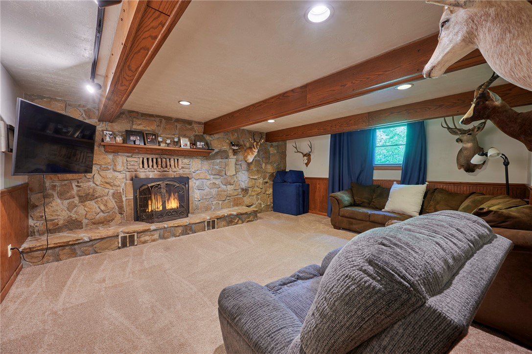 483 Pony Farm Rd