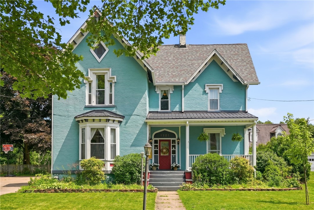 1121 Penn Ave