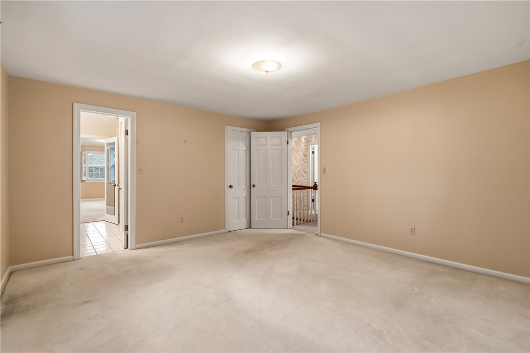 130 Laurelwood Dr