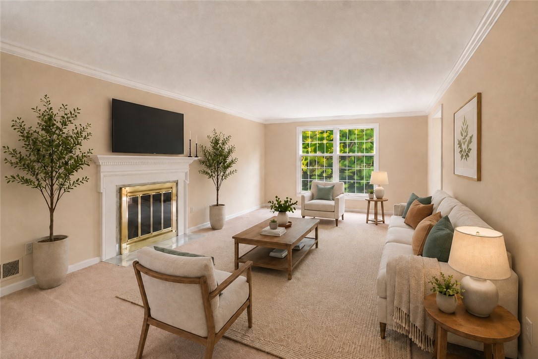 130 Laurelwood Dr