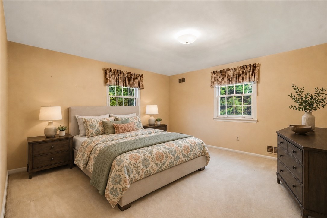 130 Laurelwood Dr