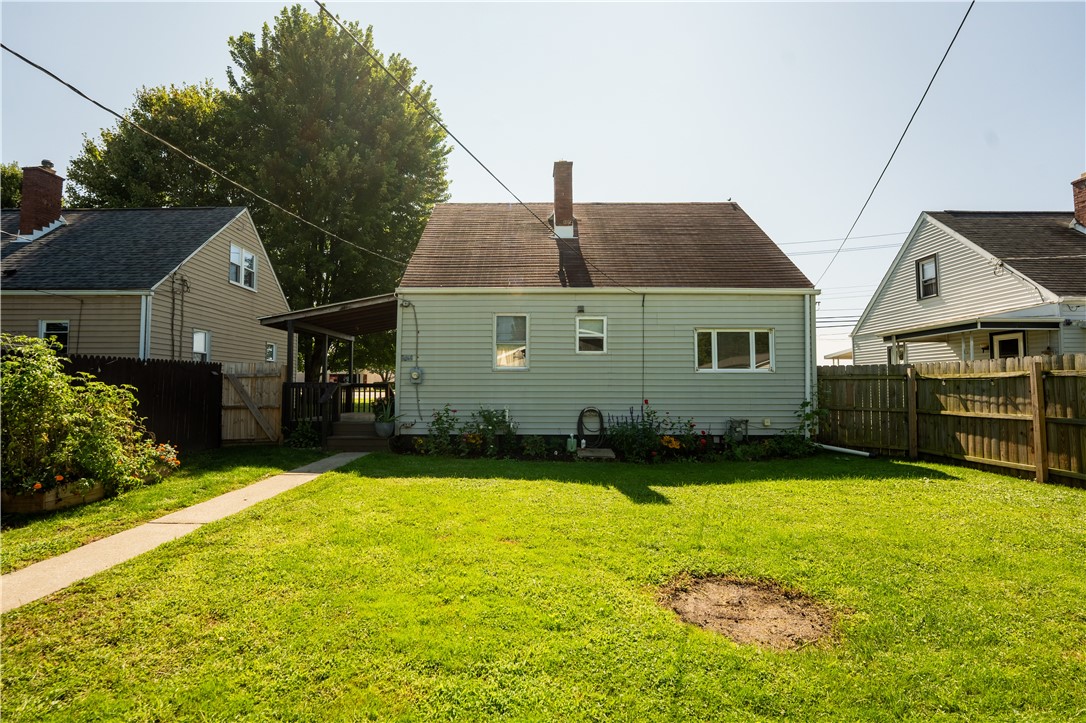 1813 Freeport Rd