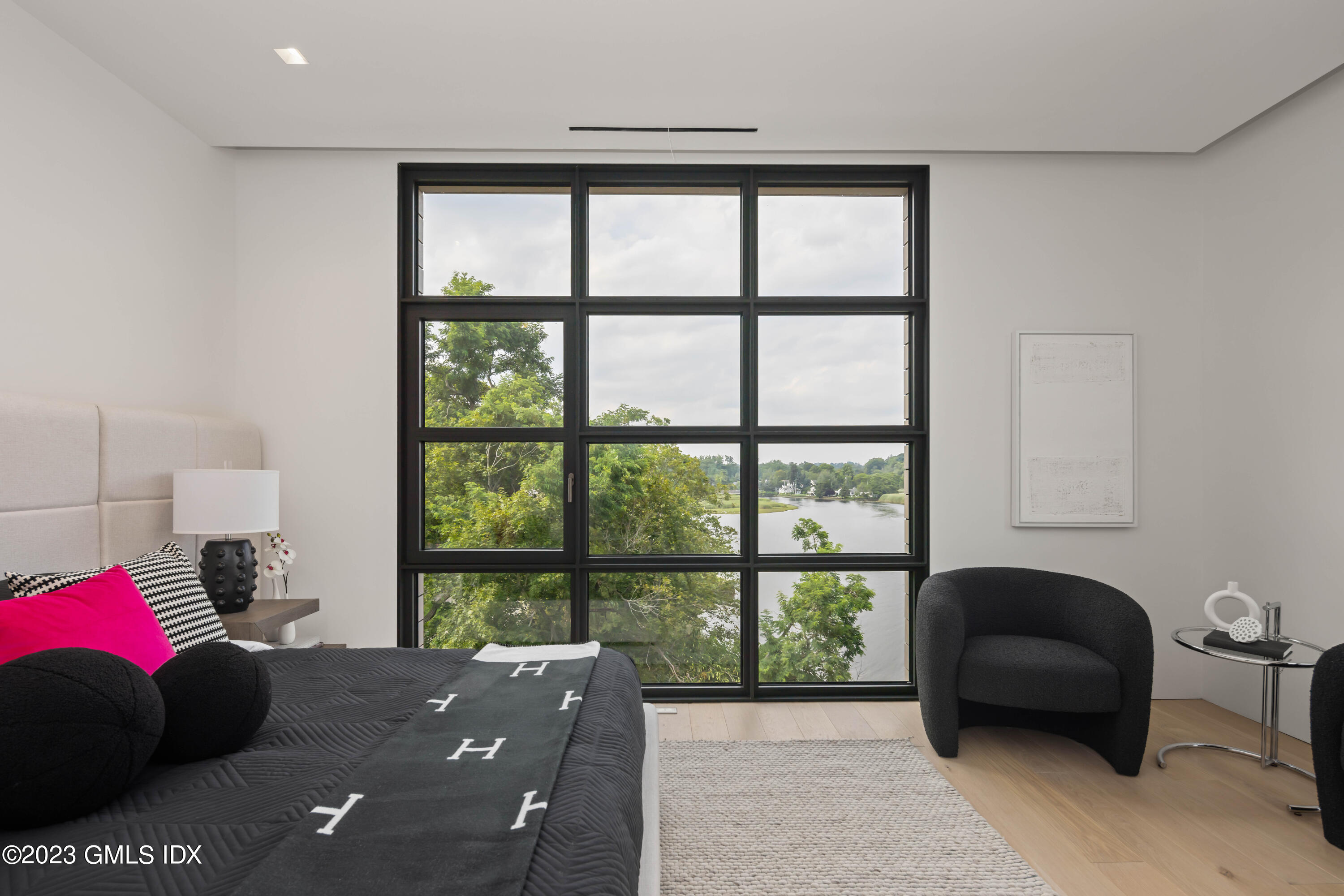 60 Wilton Road Unit: Penthouse 4C