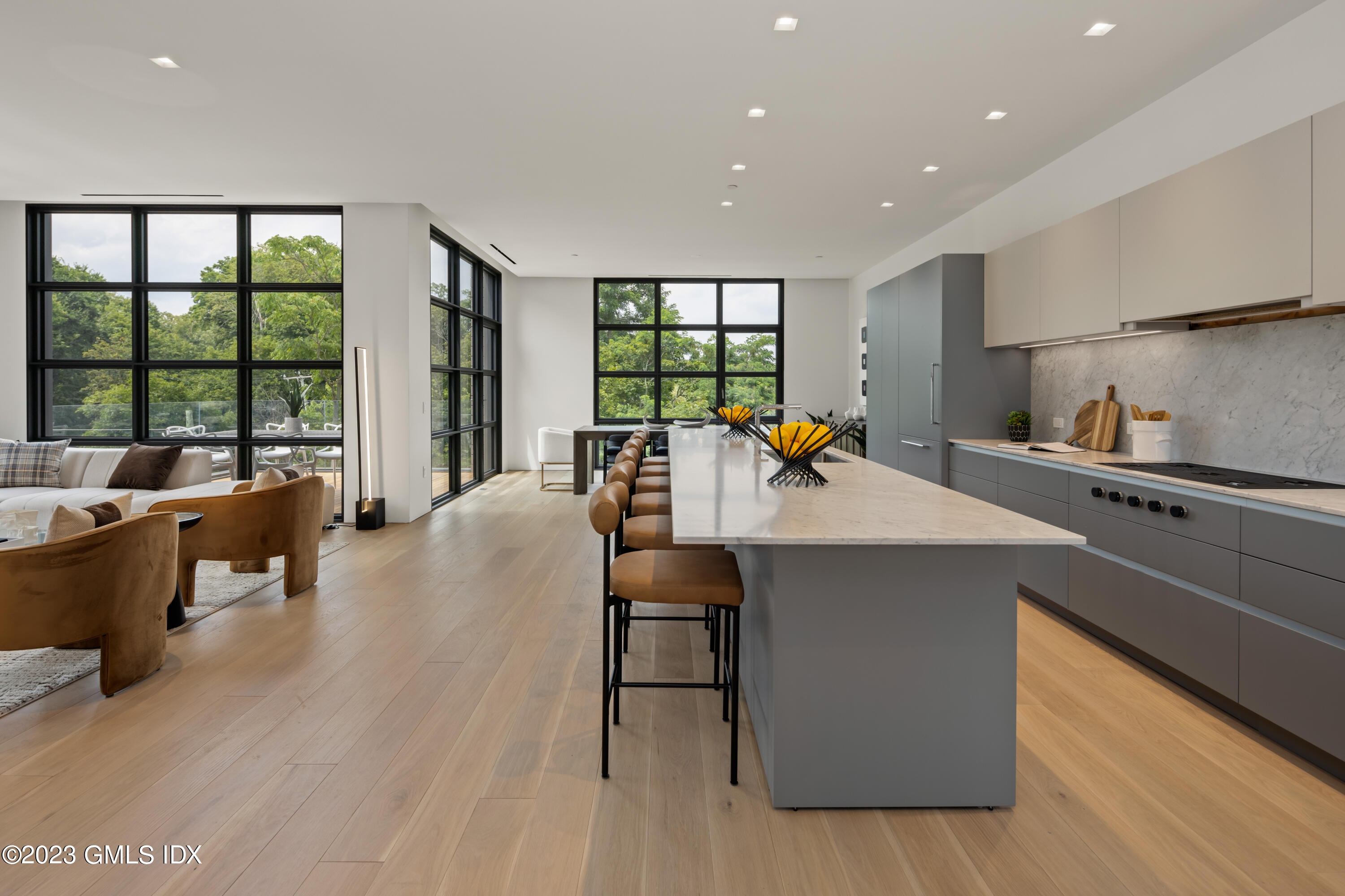 60 Wilton Road Unit: Penthouse 4A