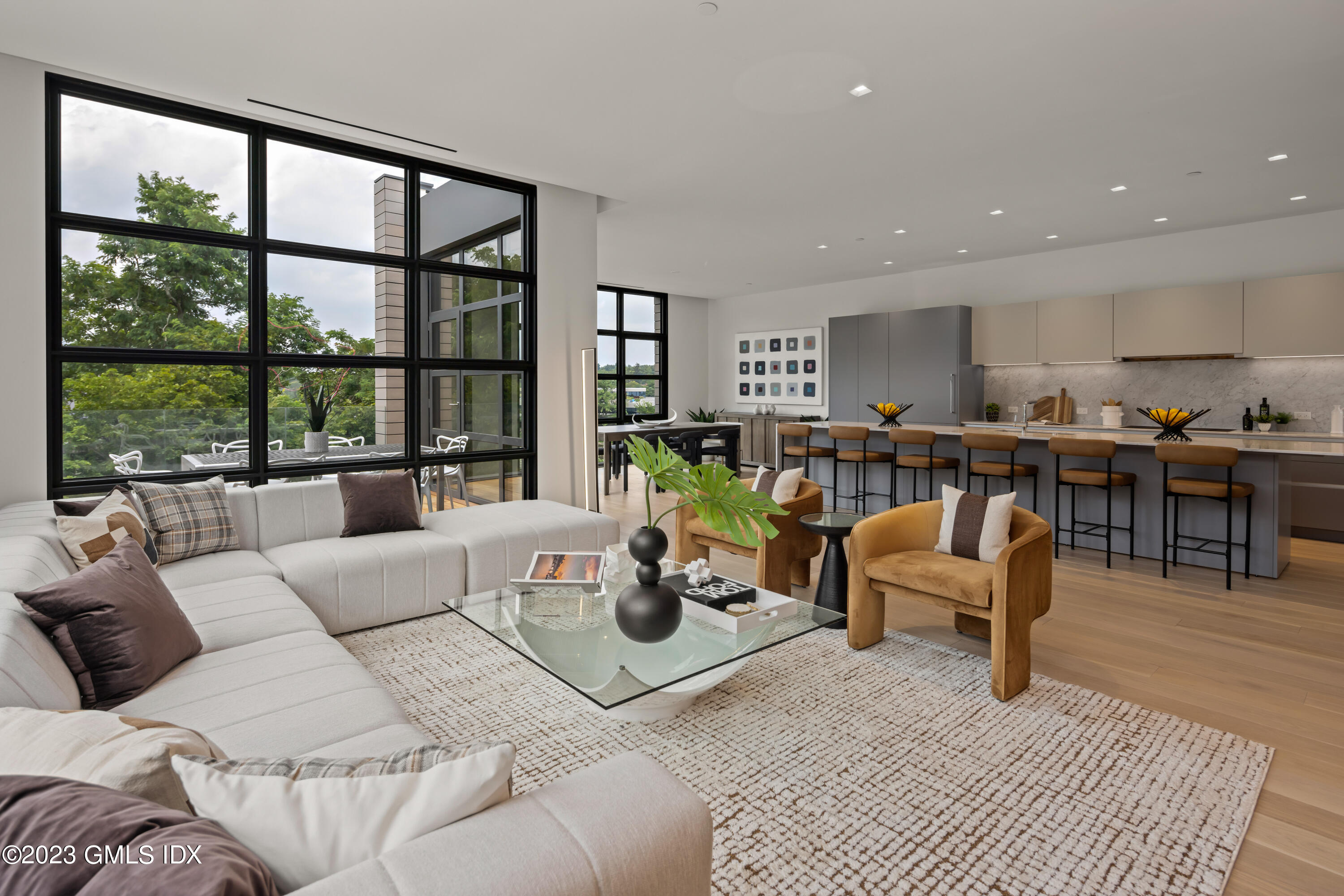 60 Wilton Road Unit: Penthouse 4A