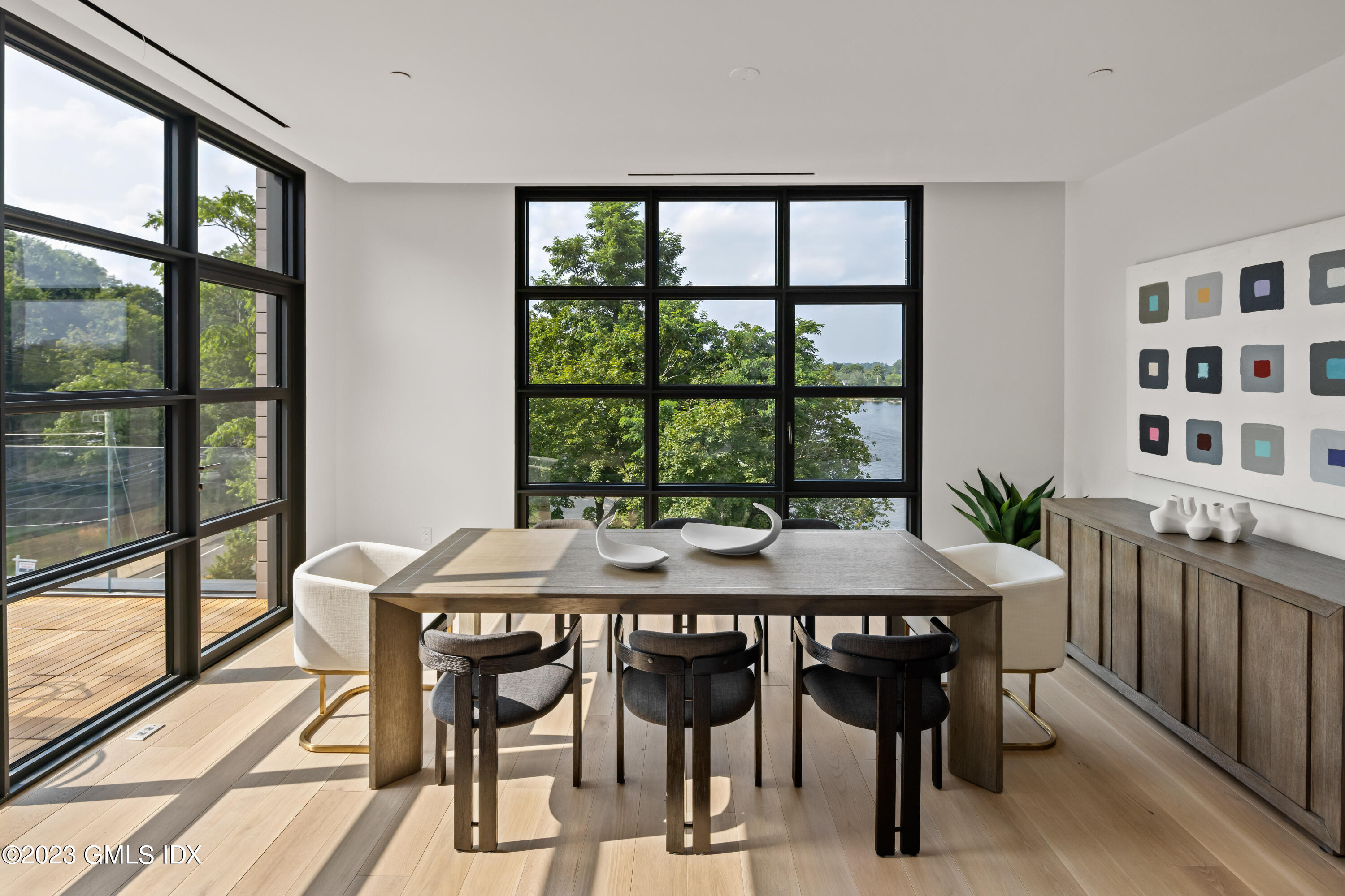 60 Wilton Road Unit: Penthouse 4A