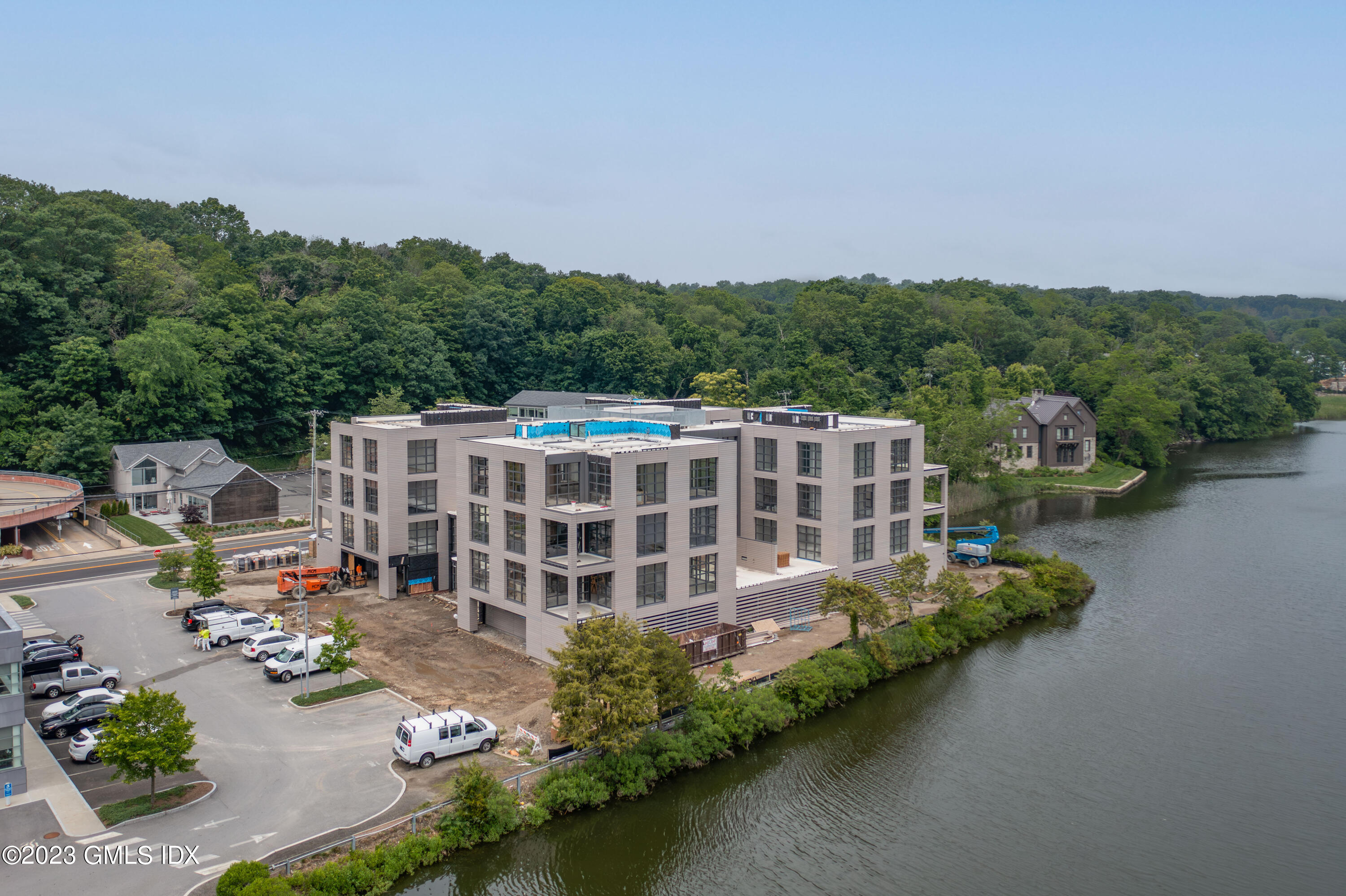 60 Wilton Road Unit: 3A