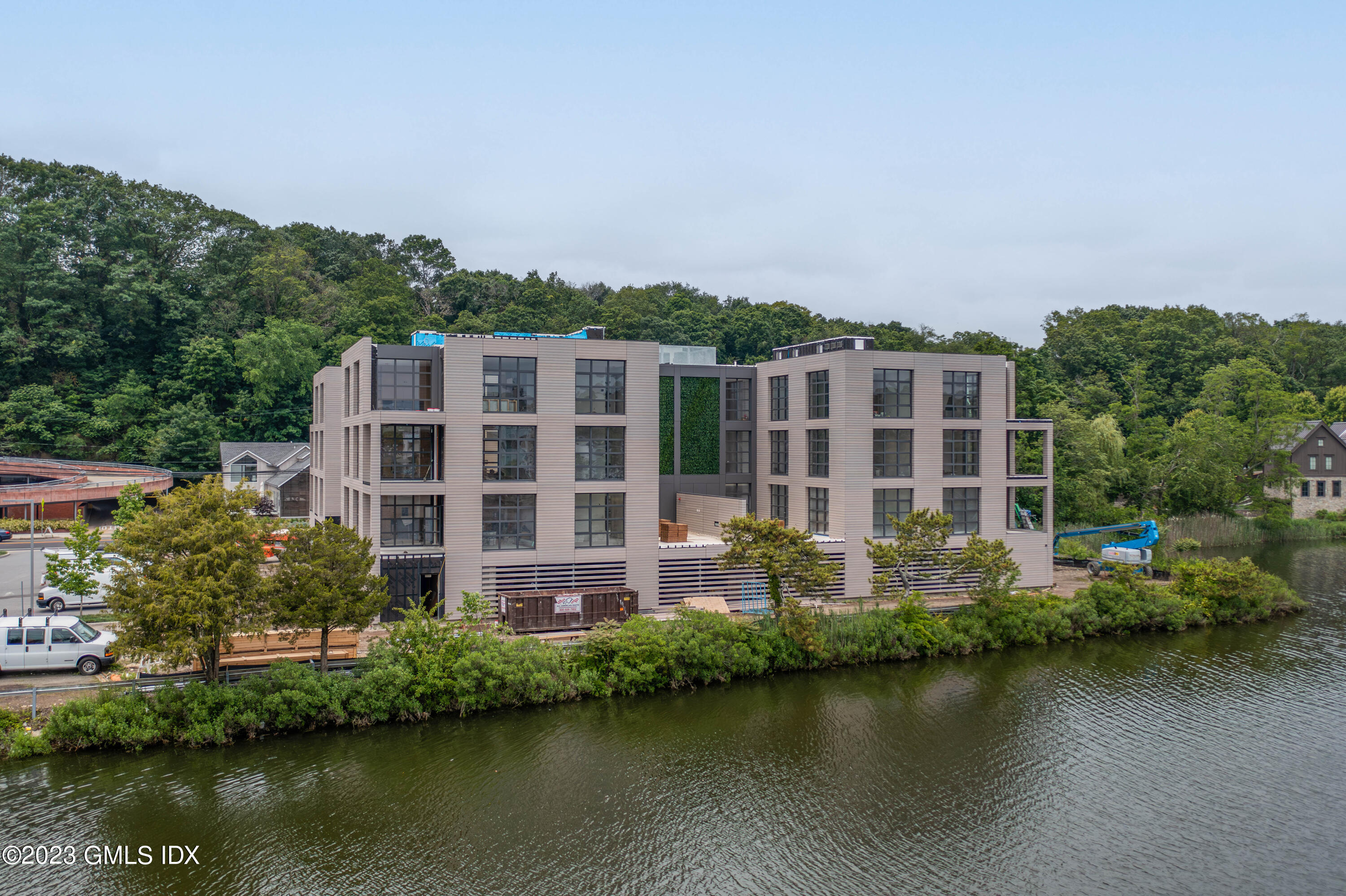 60 Wilton Road Unit: 3A