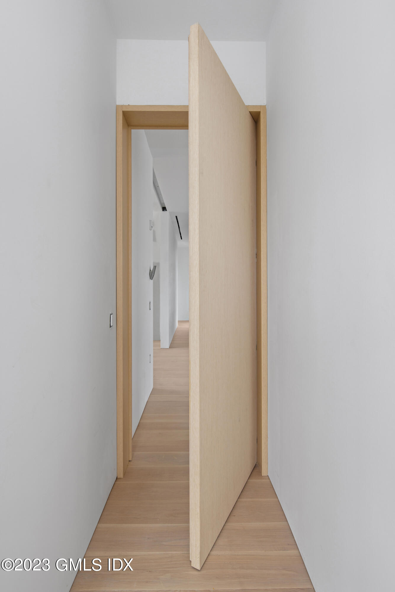 60 Wilton Road Unit: 3A