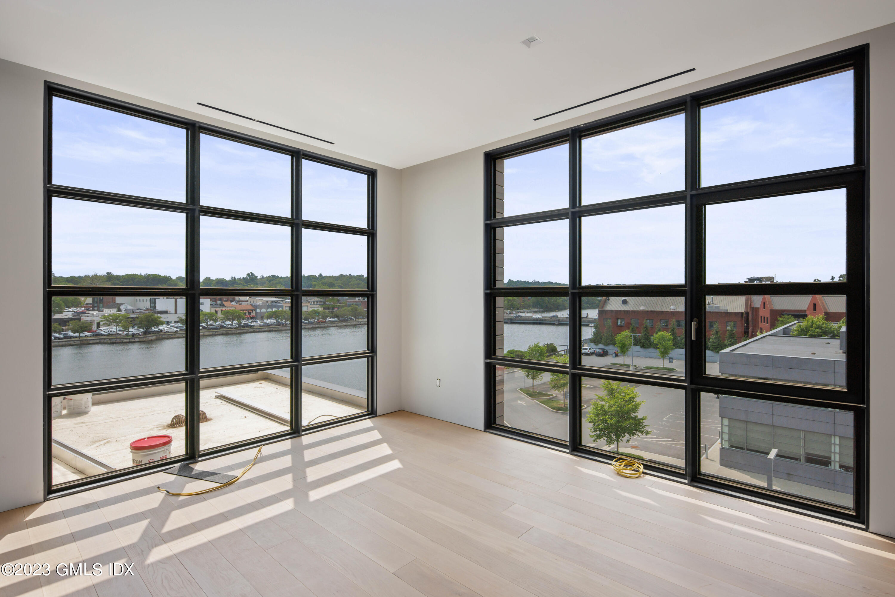 60 Wilton Road Unit: 3A