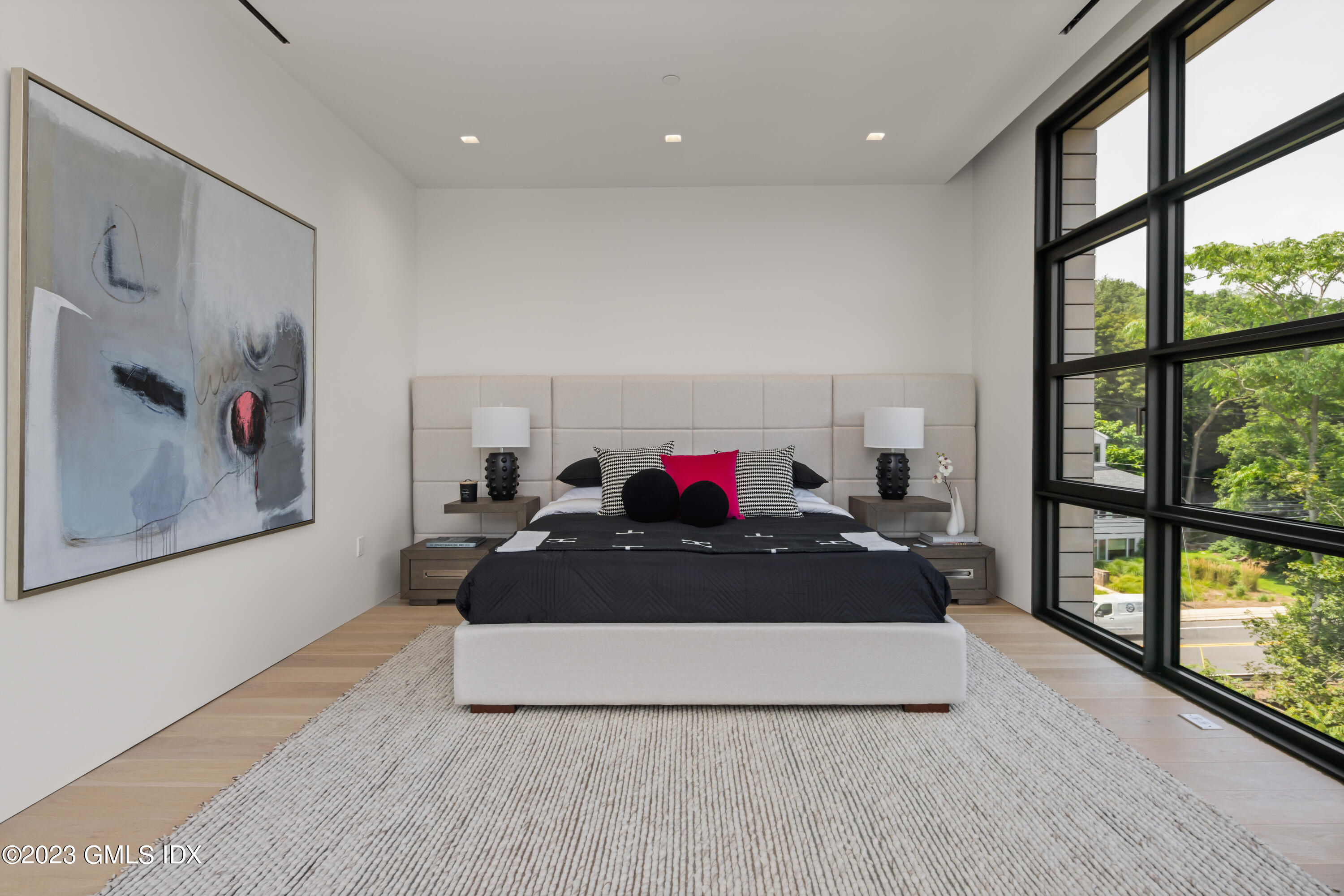 60 Wilton Road Unit: 3B