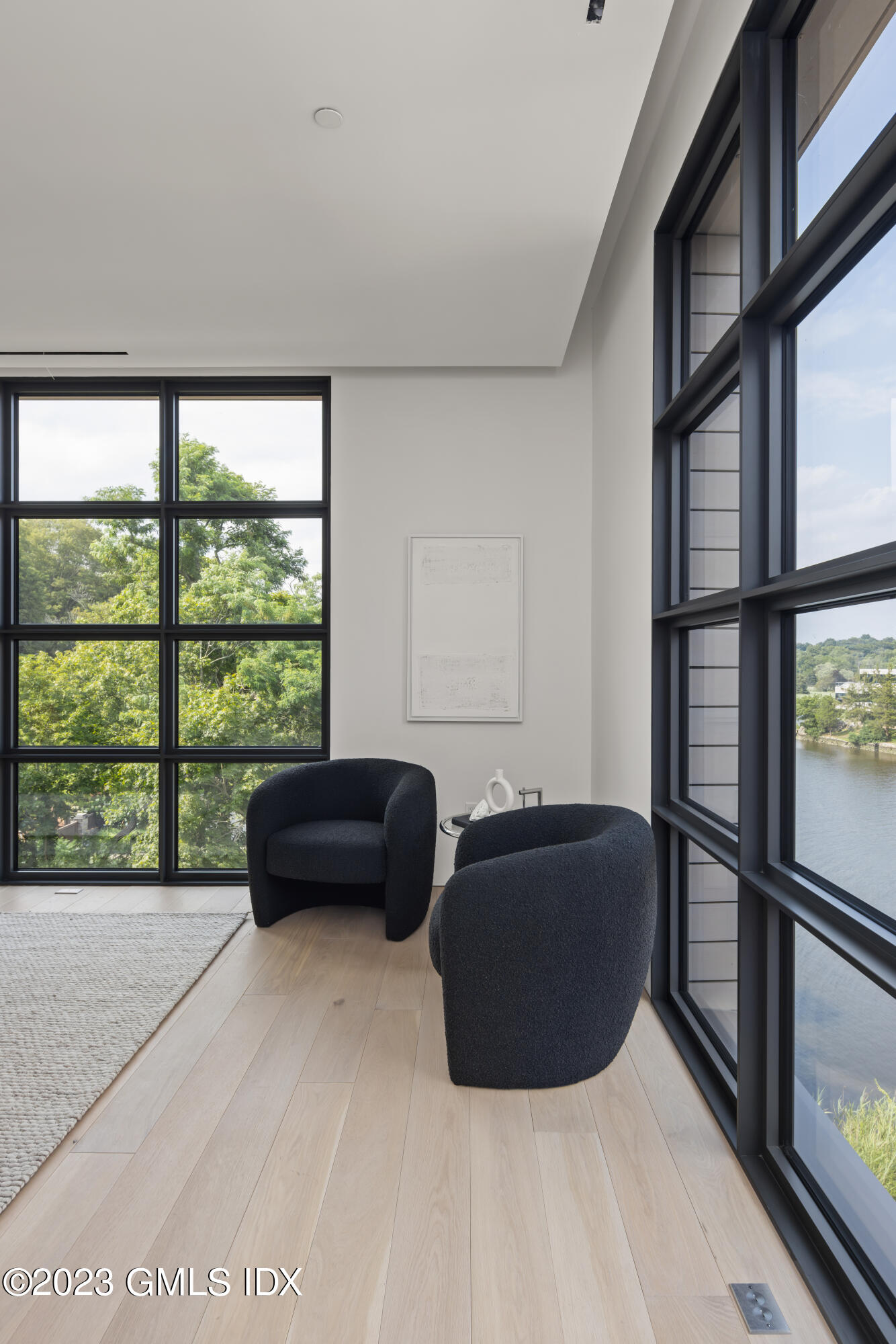 60 Wilton Road Unit: 3B