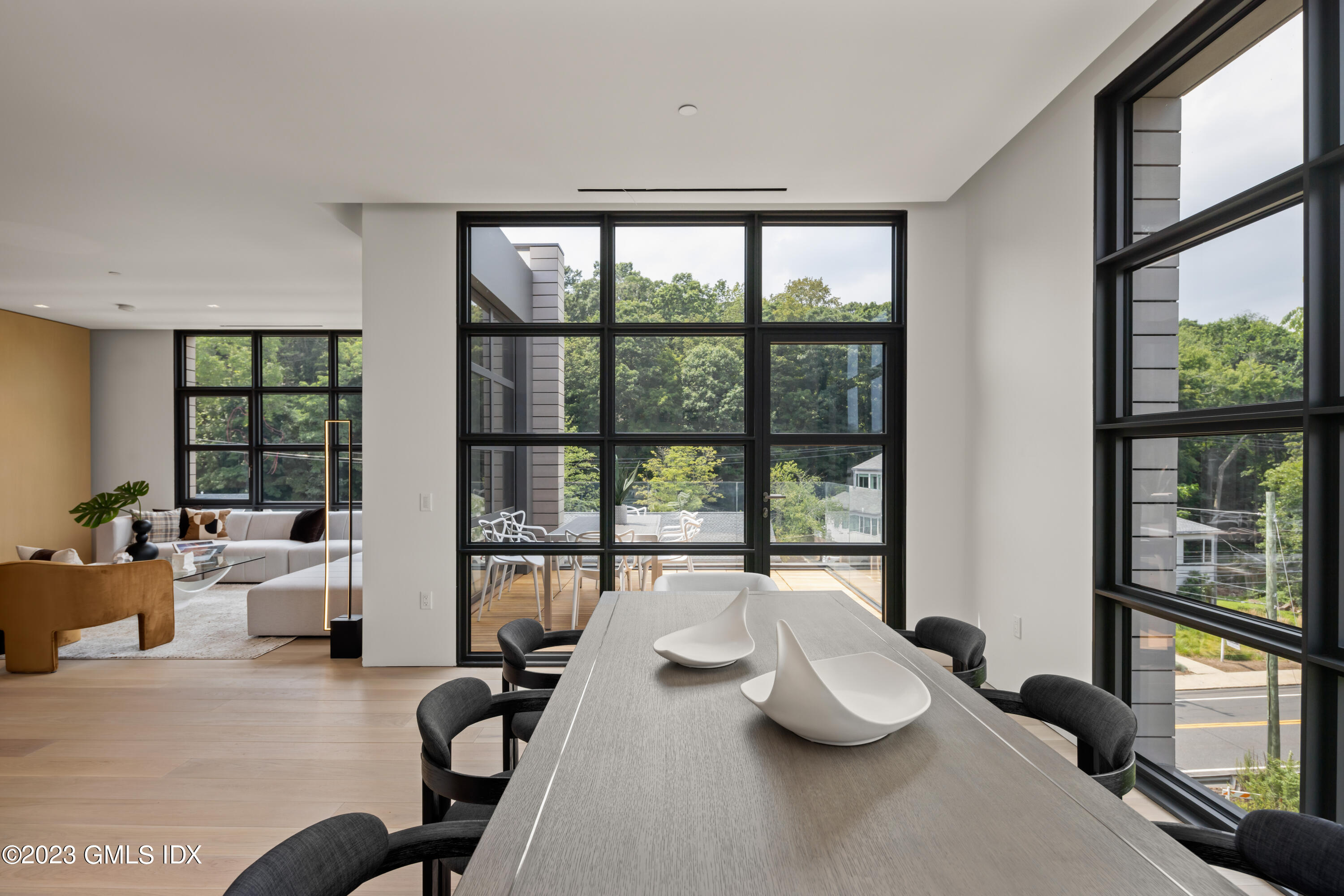 60 Wilton Road Unit: 3B