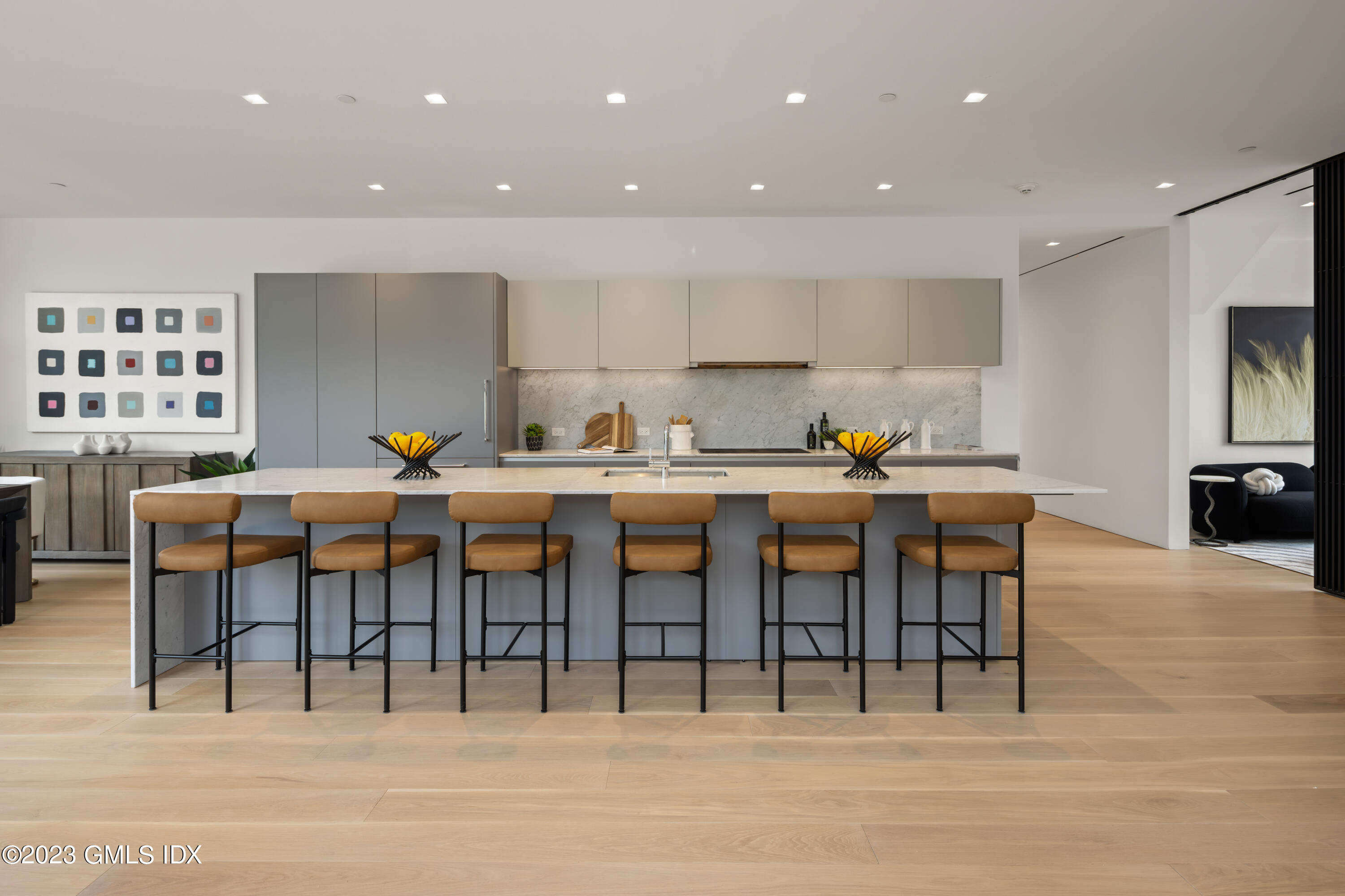 60 Wilton Road Unit: 3B