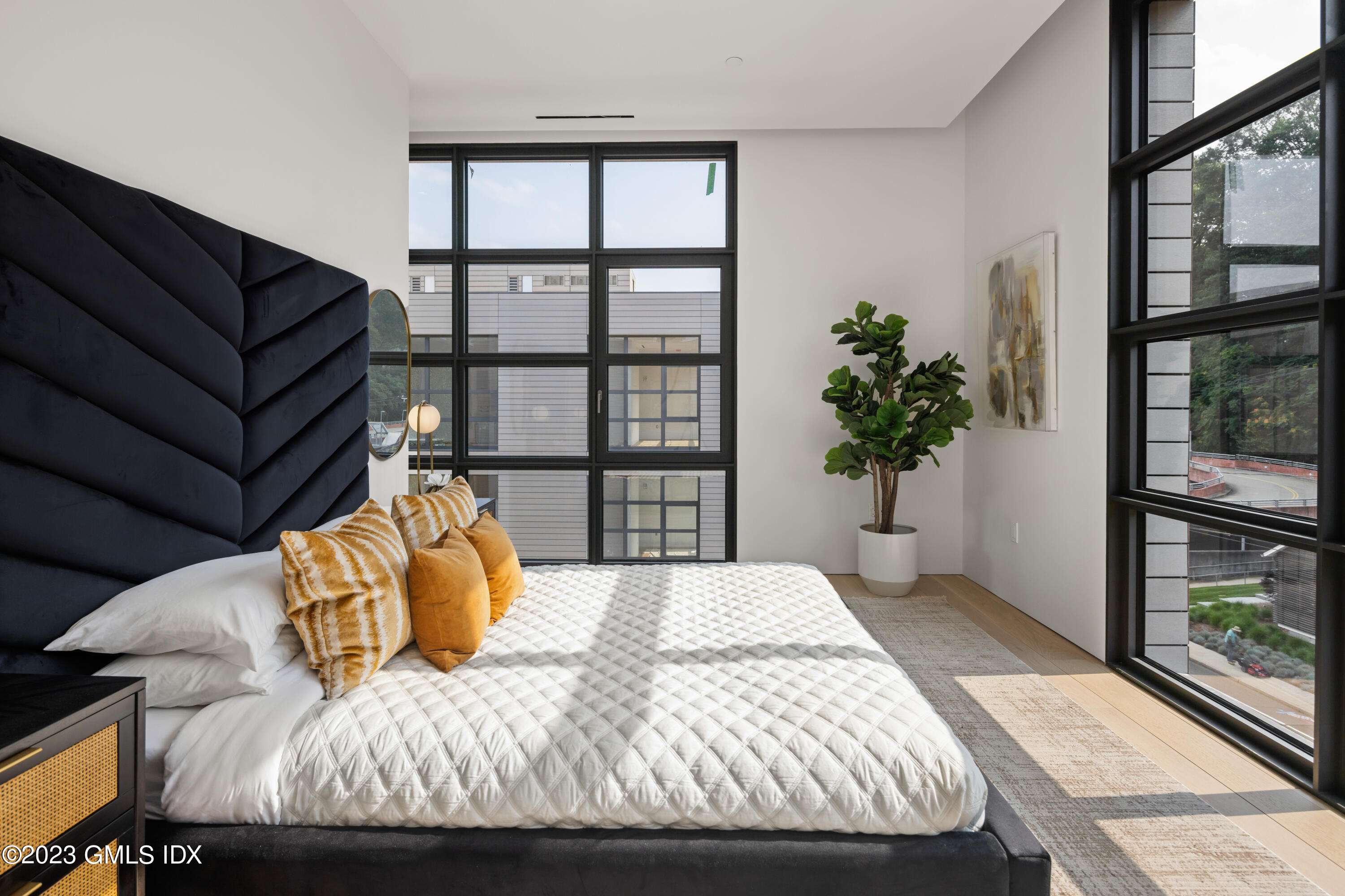 60 Wilton Road Unit: 3B