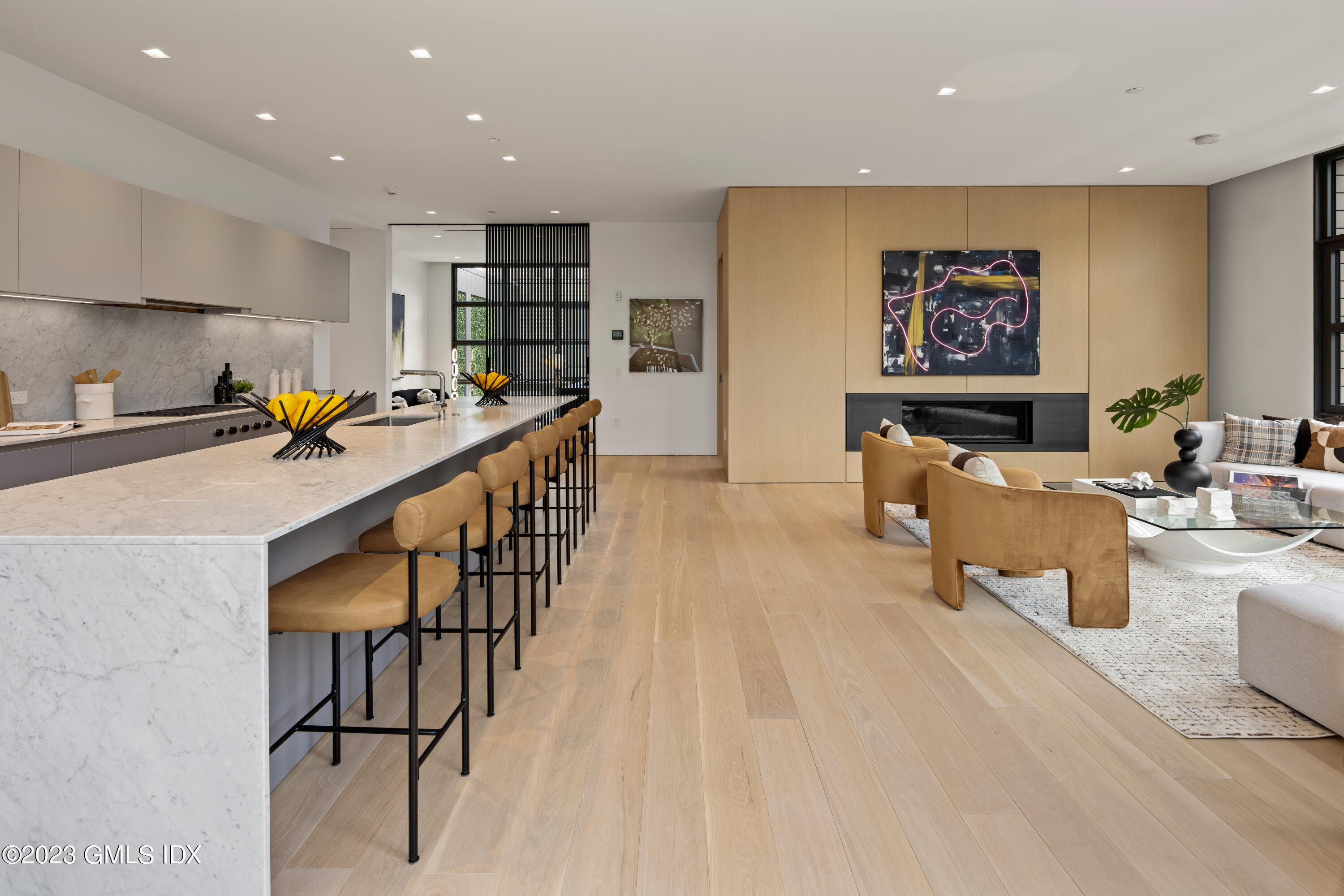 60 Wilton Road Unit: 3B