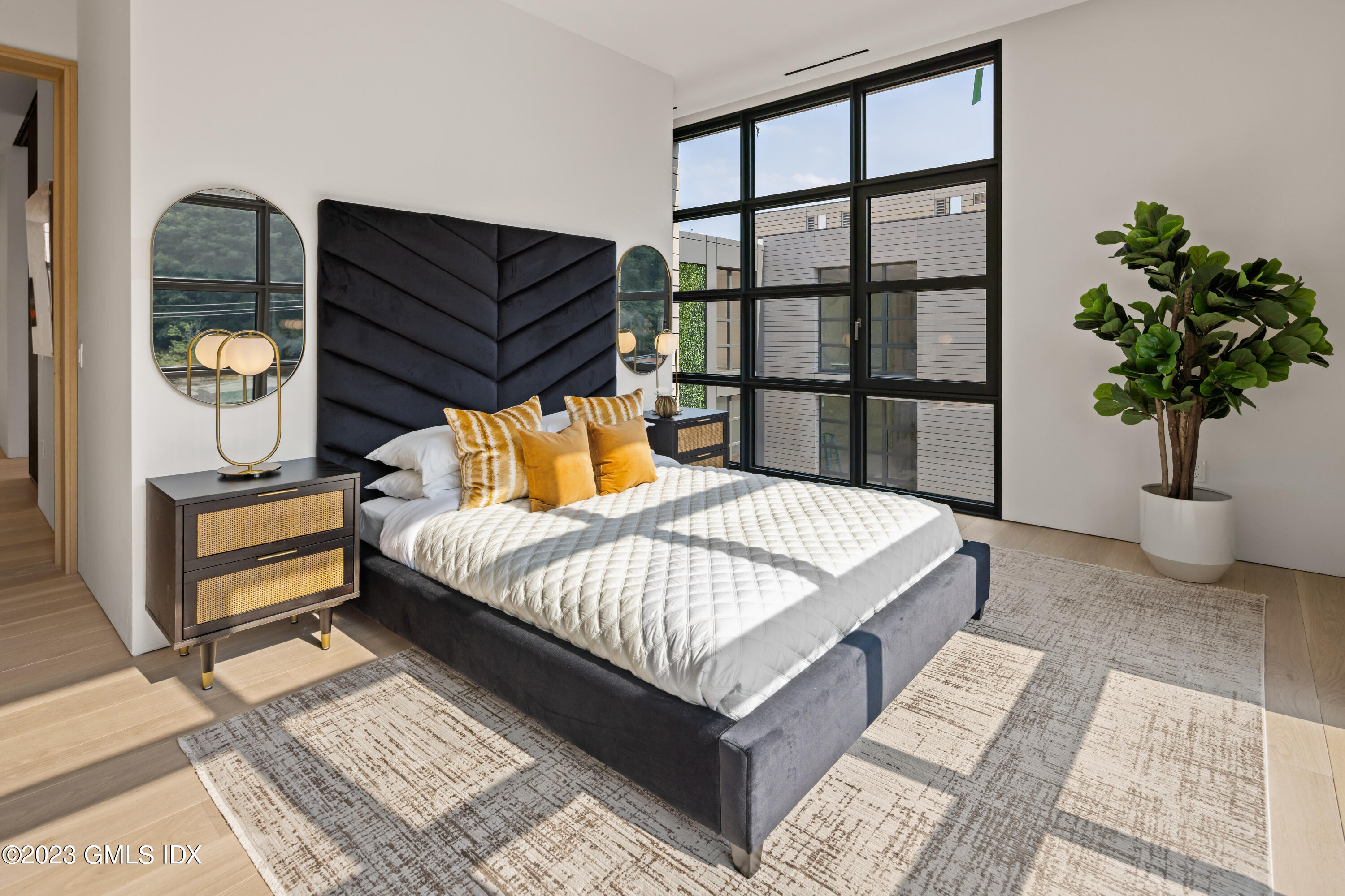 60 Wilton Road Unit: 3B