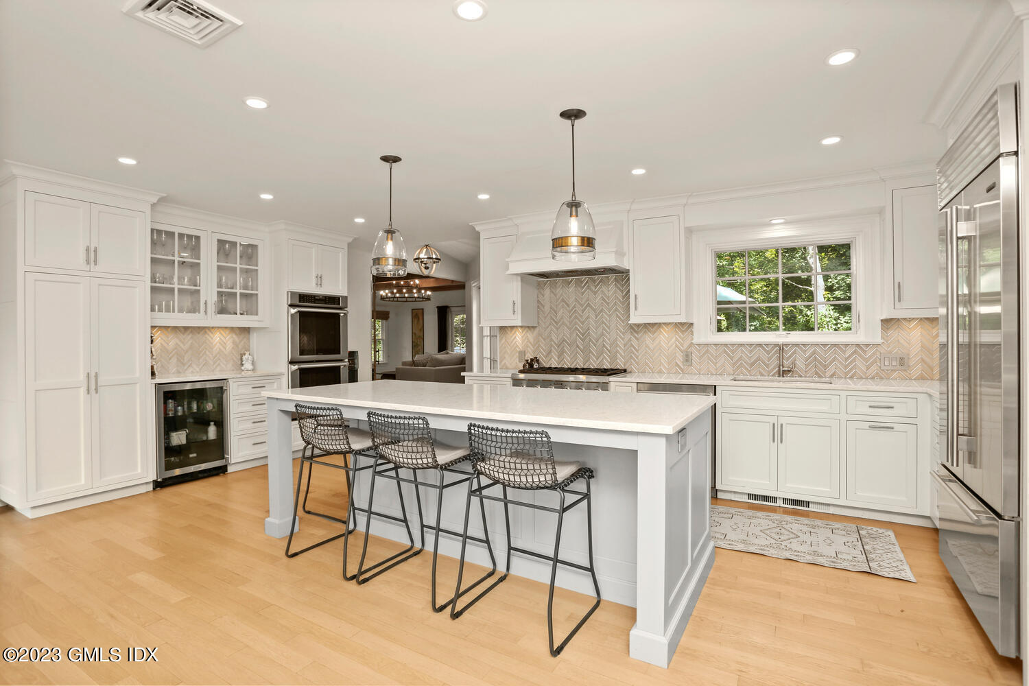 18 Candlelight Place