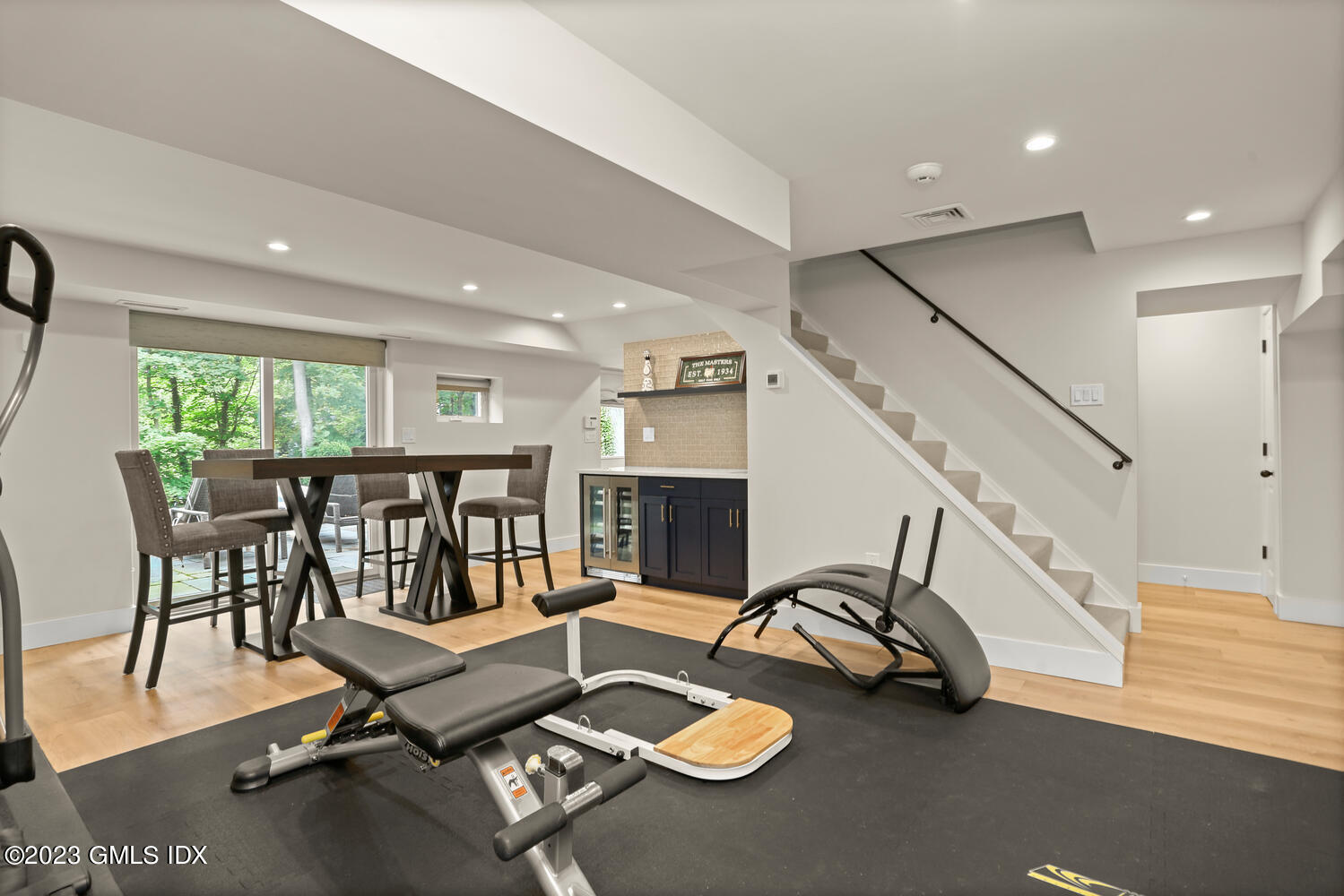 18 Candlelight Place