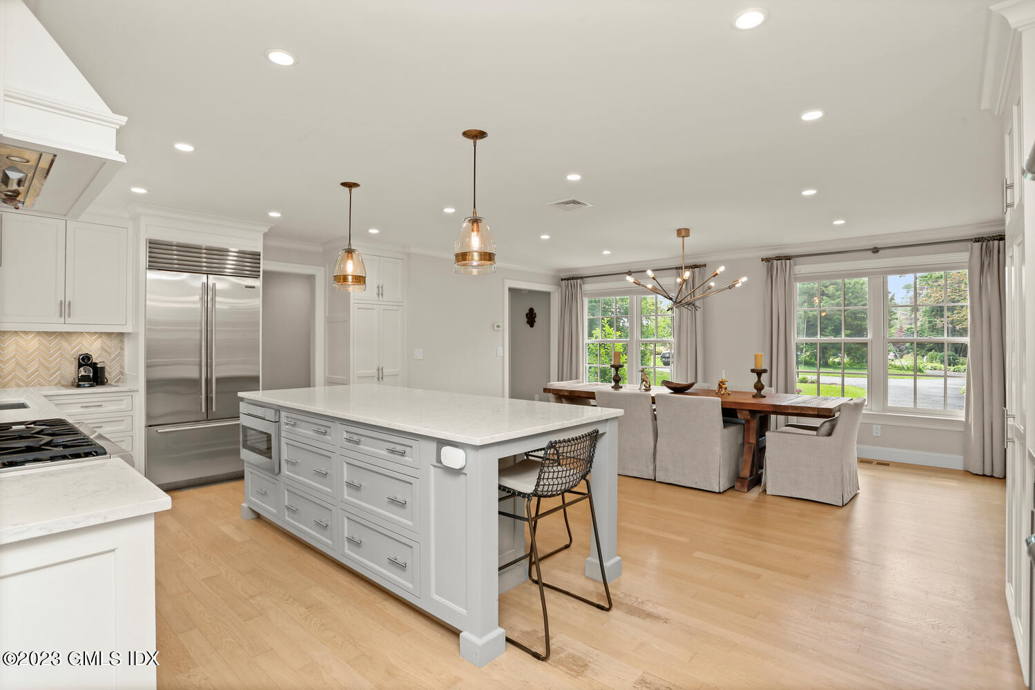 18 Candlelight Place