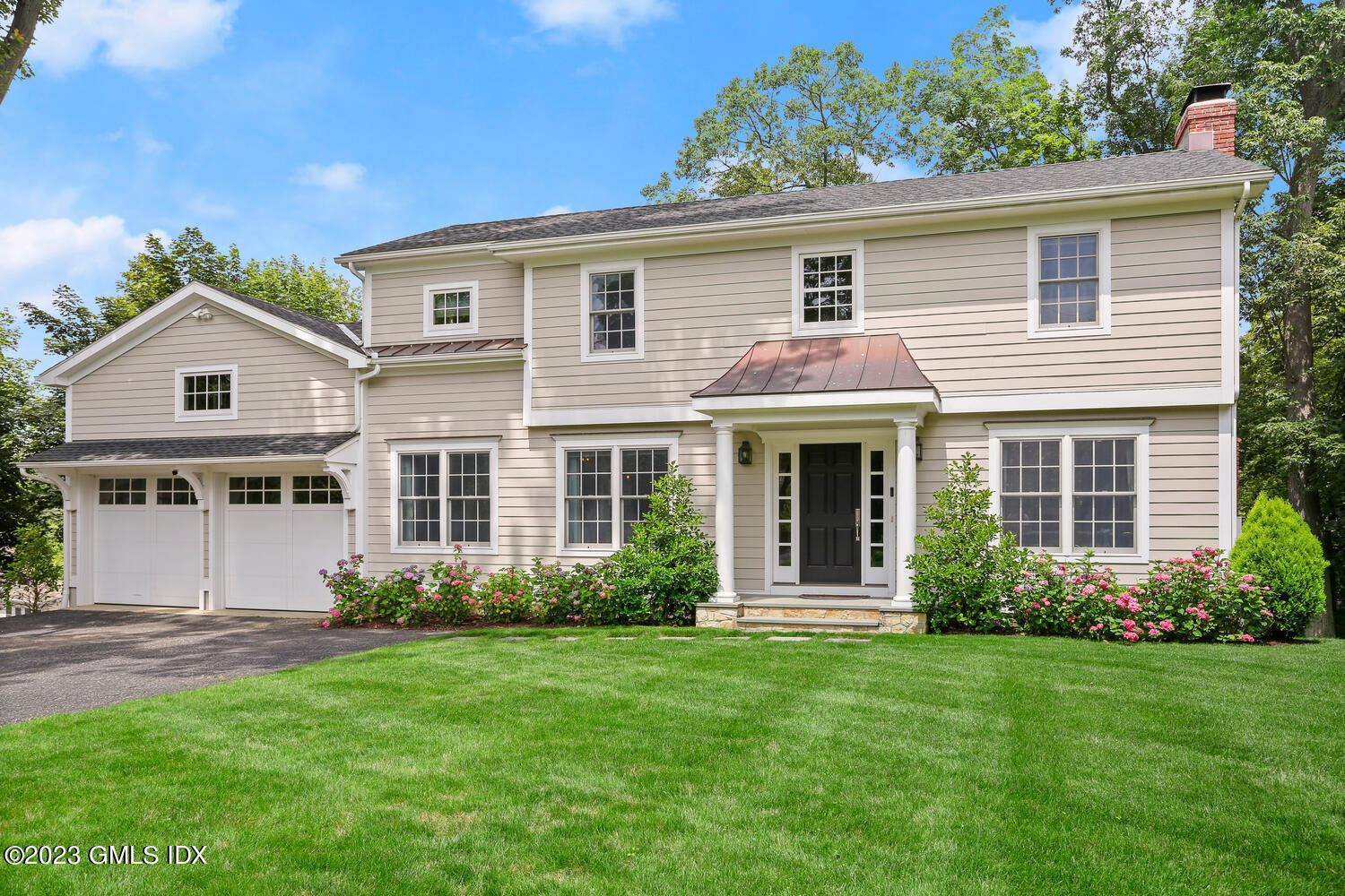 18 Candlelight Place