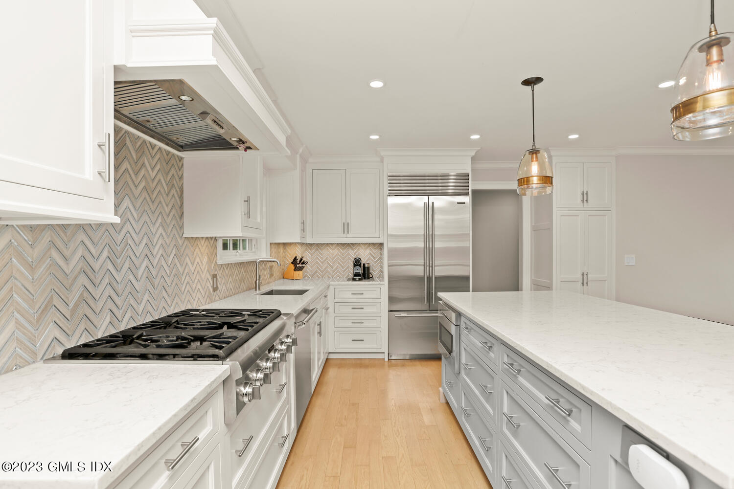 18 Candlelight Place