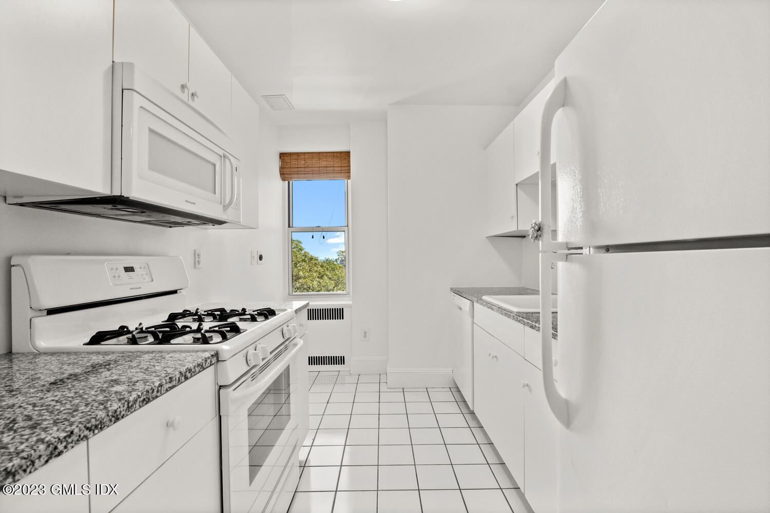 25 W Elm Street Unit: 43