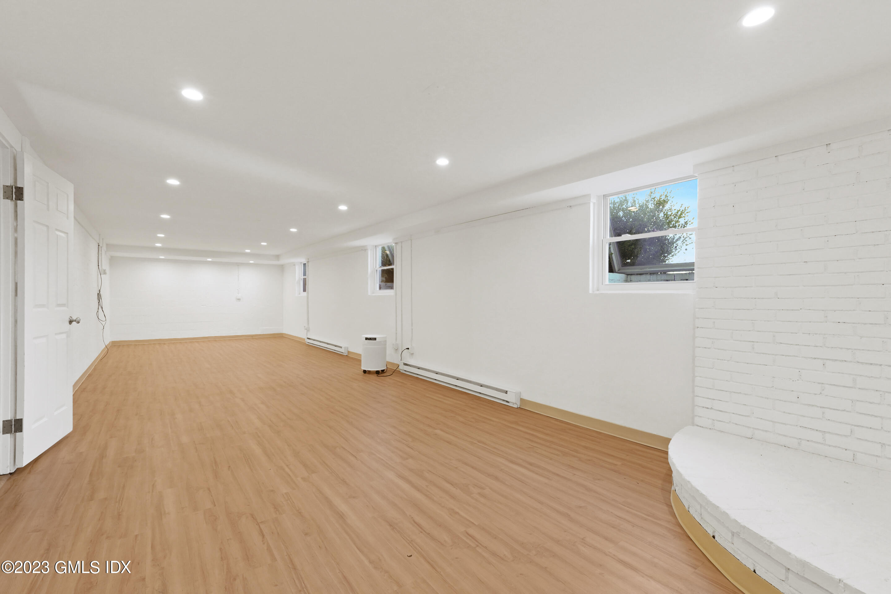 2279 HIGH RIDGE Road