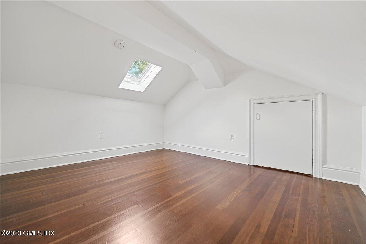 406 SOUND BEACH Avenue