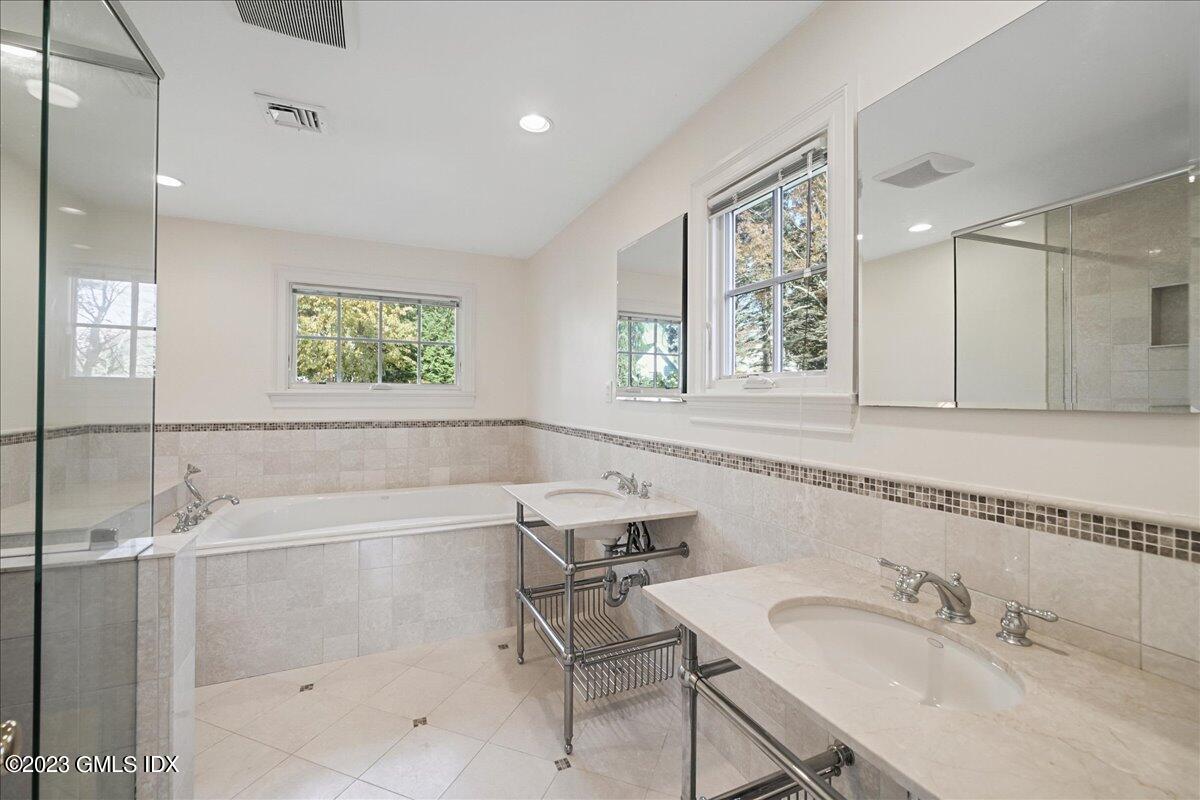 406 SOUND BEACH Avenue