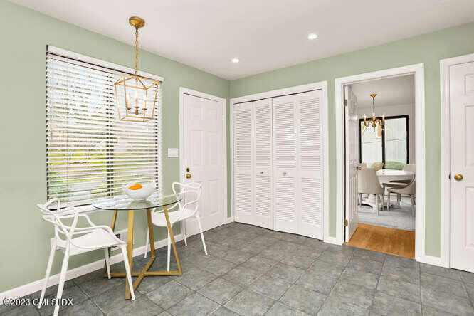 306 W Lyon Farm Drive