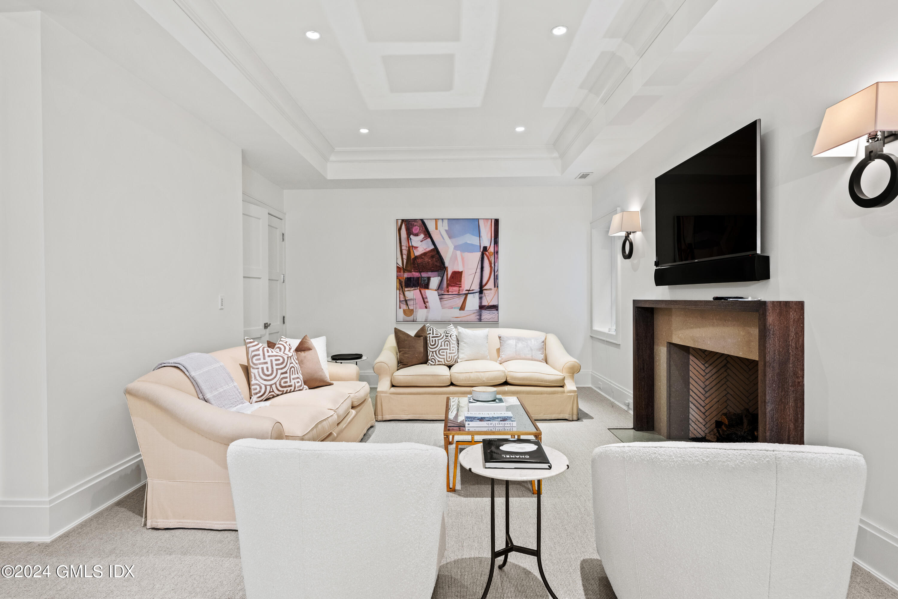 2 Oneida Drive Unit: F