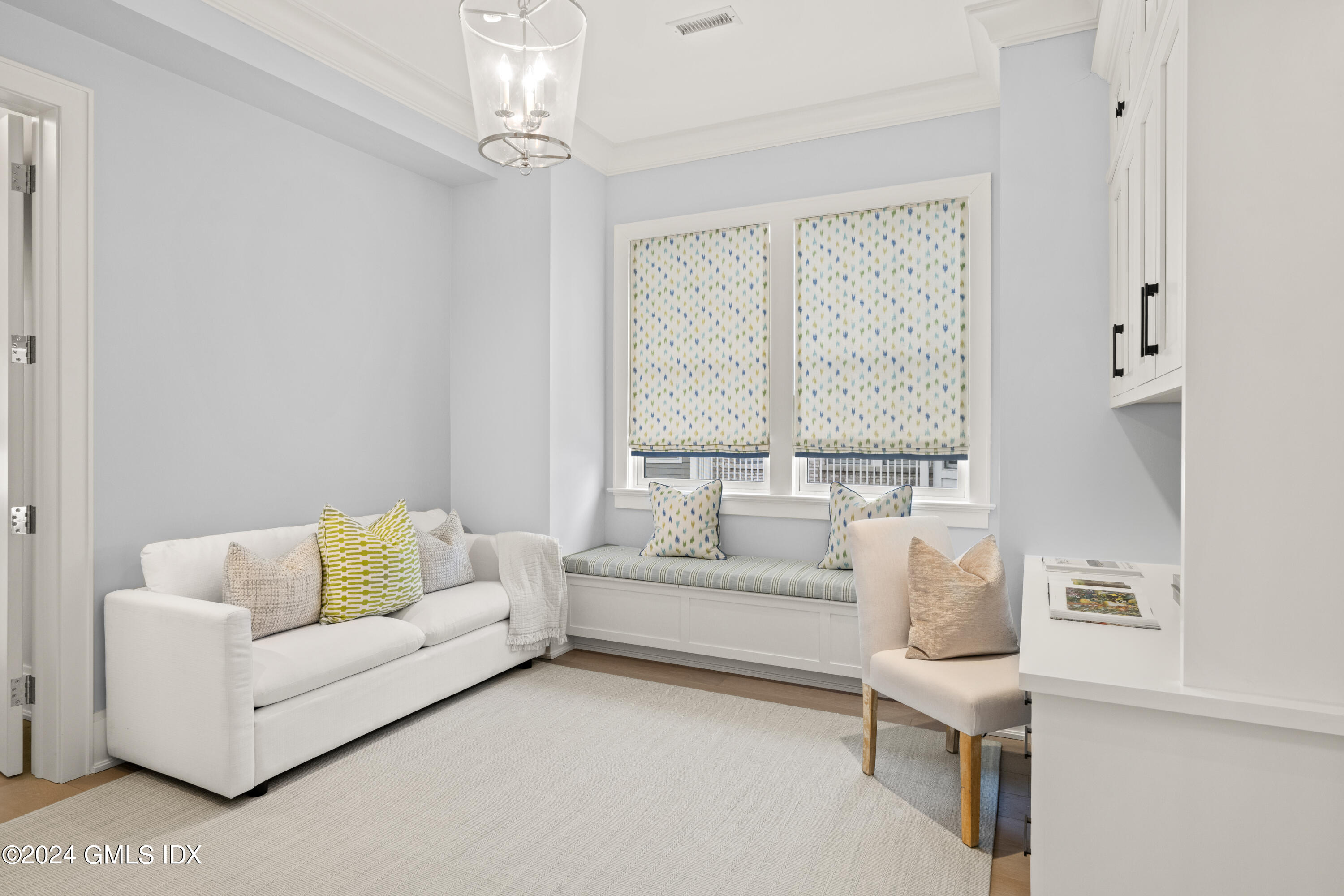 2 Oneida Drive Unit: F