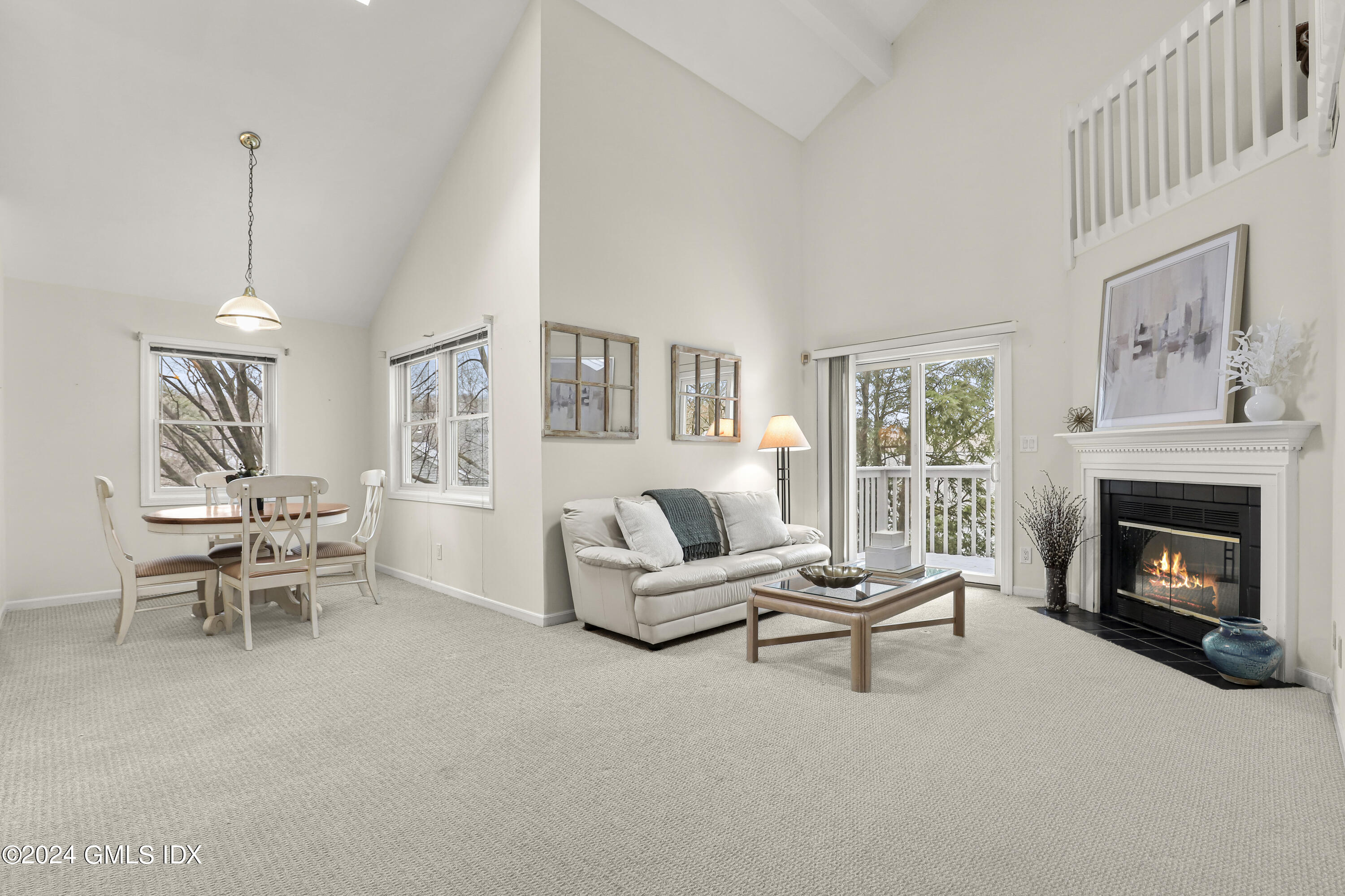 351 Pemberwick Road Unit: 915