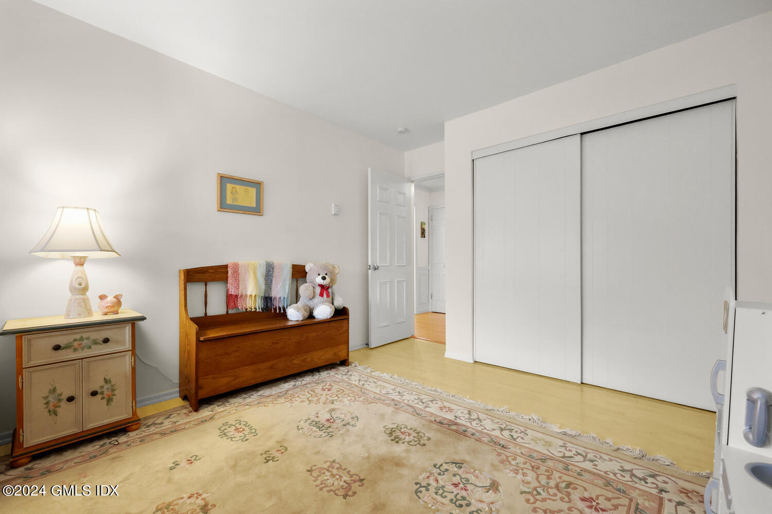 76 MAPLE TREE Avenue Unit: 3