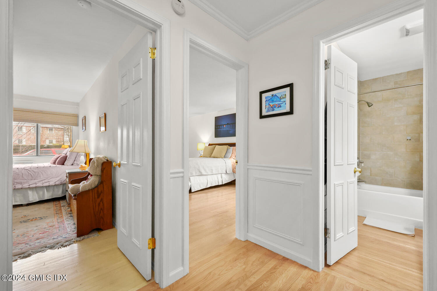 76 MAPLE TREE Avenue Unit: 3