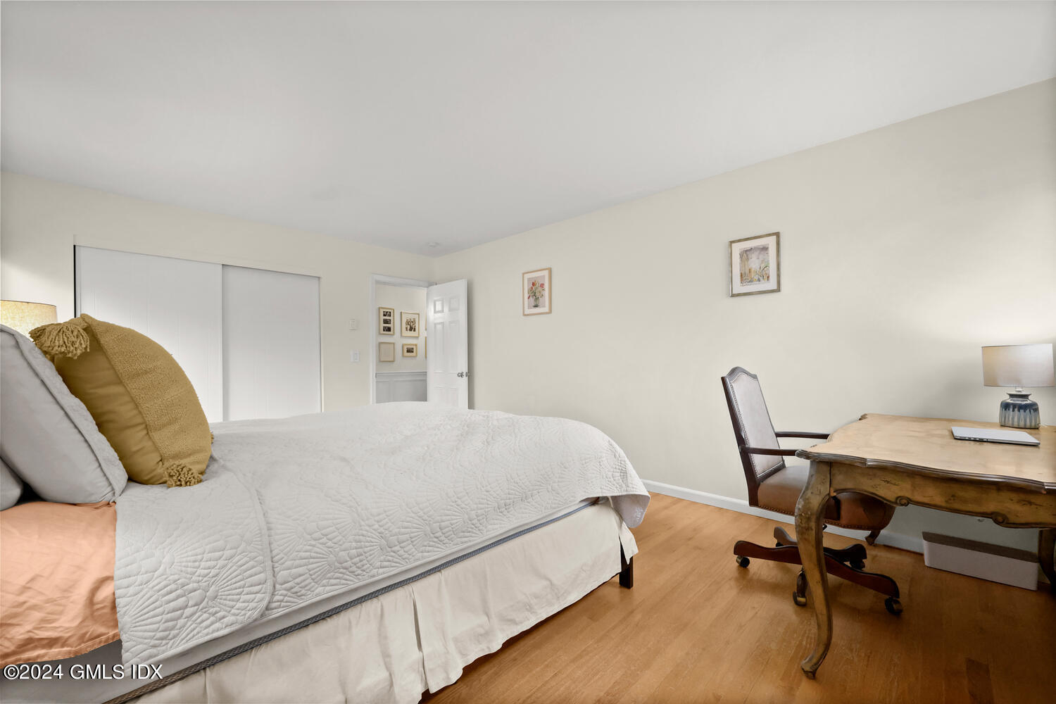 76 MAPLE TREE Avenue Unit: 3