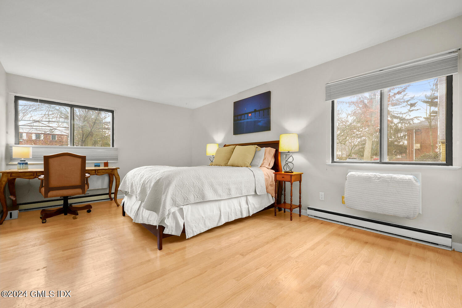 76 MAPLE TREE Avenue Unit: 3