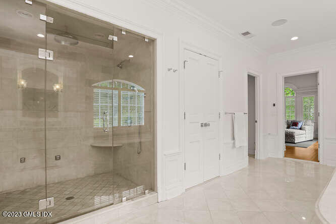 33 Boulder Brook Road