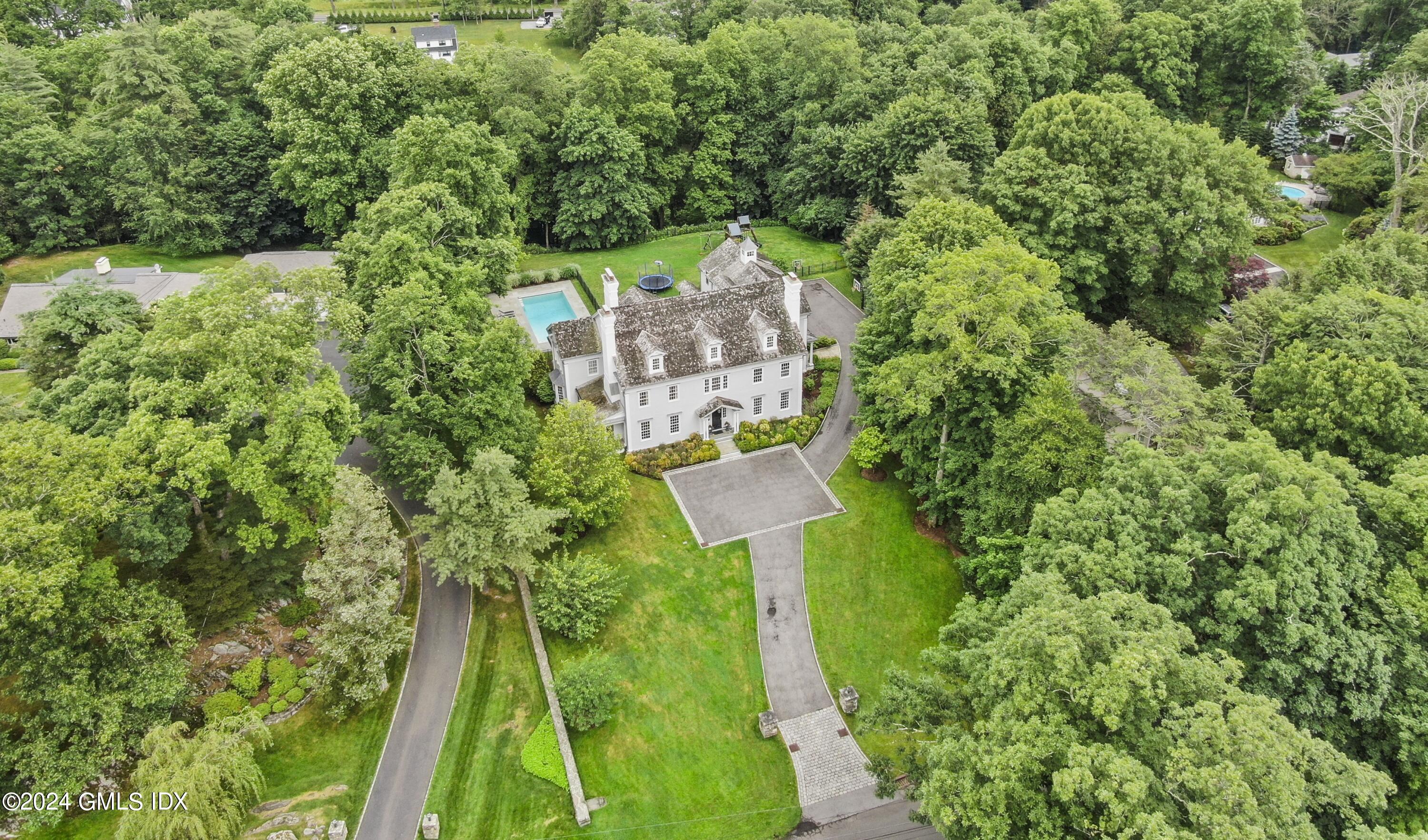 33 Boulder Brook Road