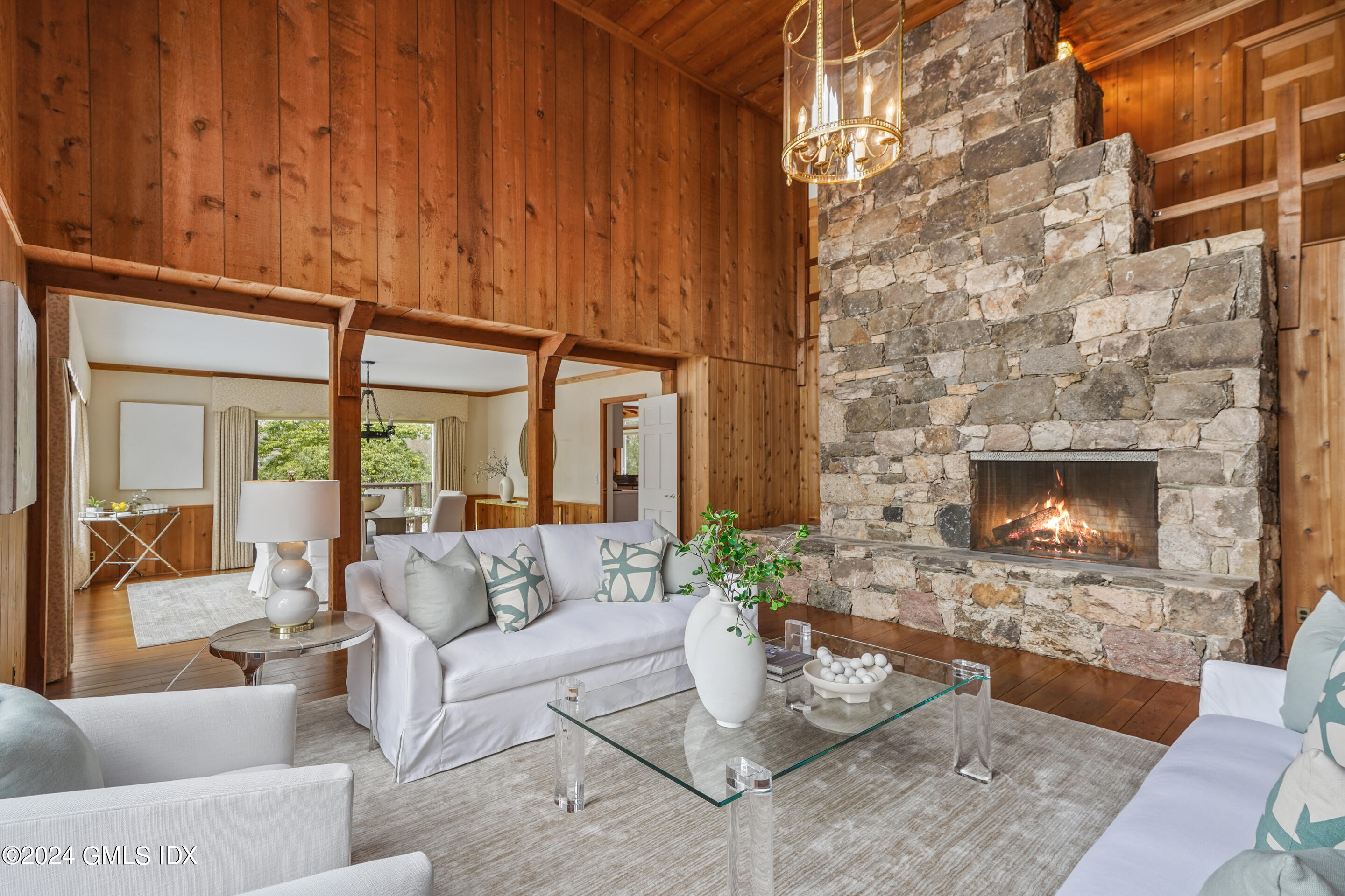 67 Londonderry Drive