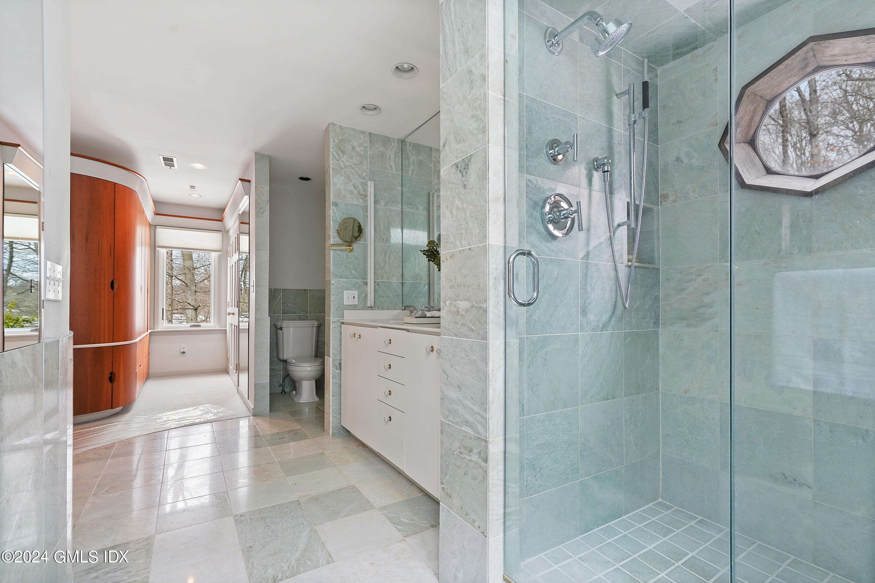 67 Londonderry Drive