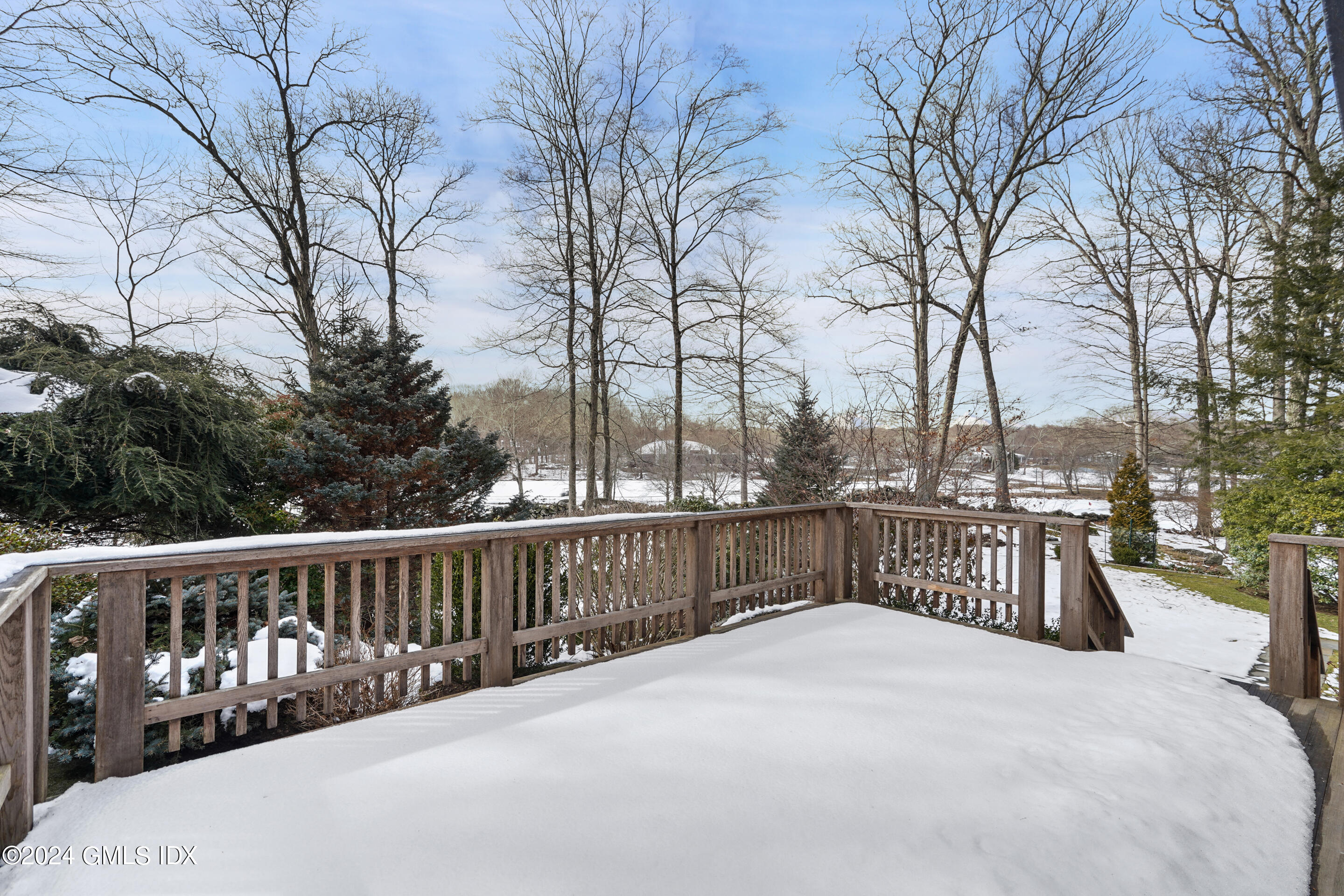 67 Londonderry Drive